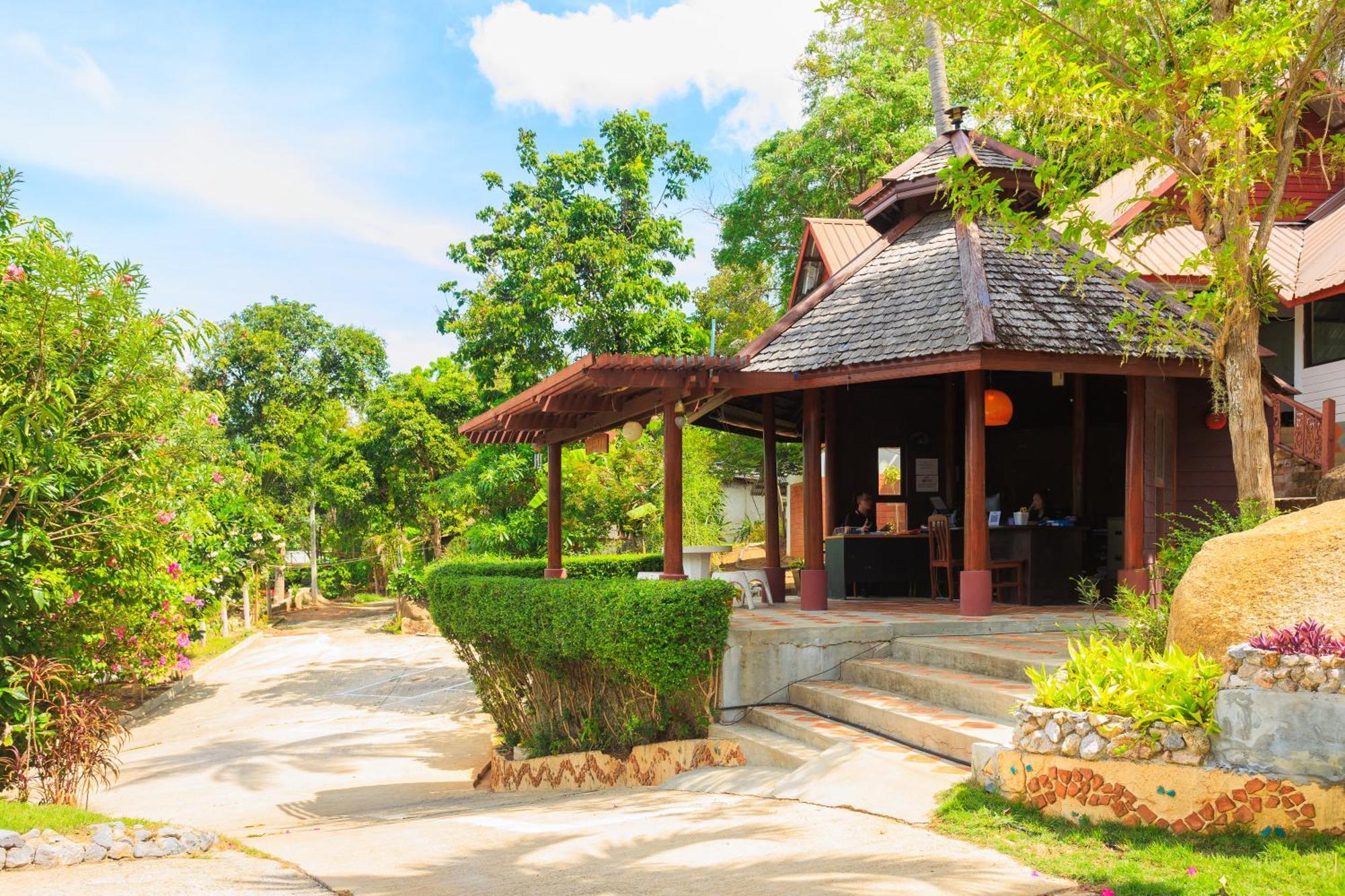 Апартаменти Samui Wooden Hill Lamai Beach  Екстер'єр фото